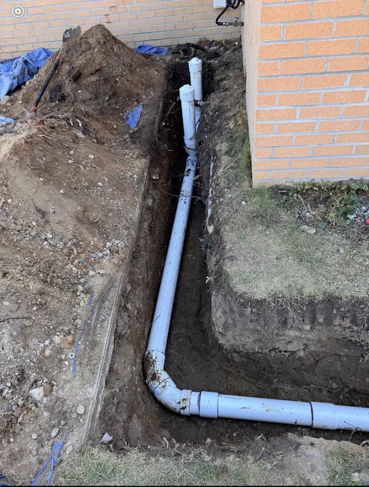 Myre’s Drains and Excavating LLC Picture 1