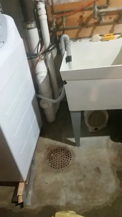 Hofmeyer Max Plumbing Co Inc Picture 1