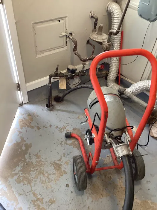 Complete Maintenance Services Picture 4