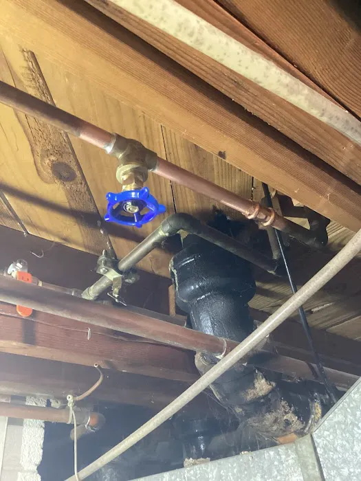 Complete Maintenance Services Picture 2