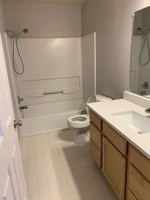 L & H Plumbing Contractors Picture 2