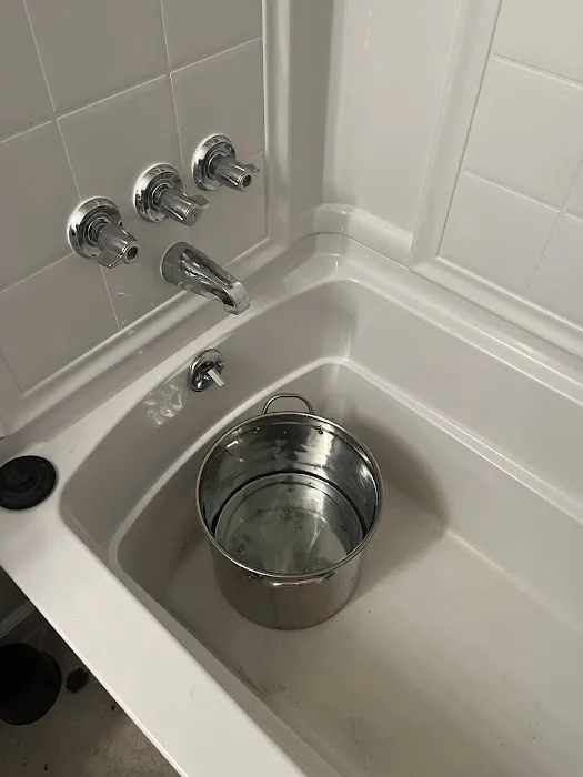 D and P Plumbing Picture 4