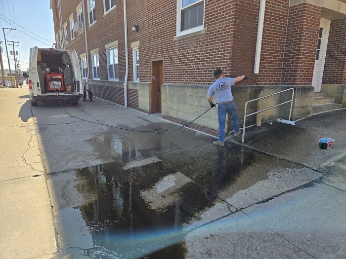 E&H Plumbing & Handyman Picture 4