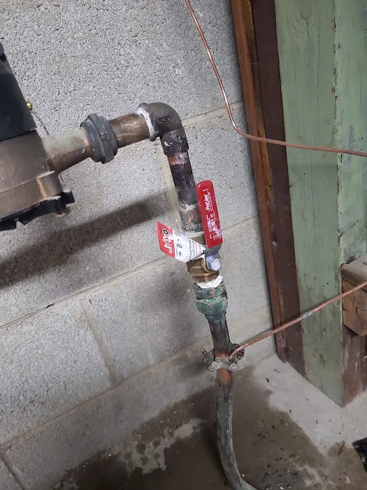 Dan Hogue DISCOUNT Plumbing Picture 8