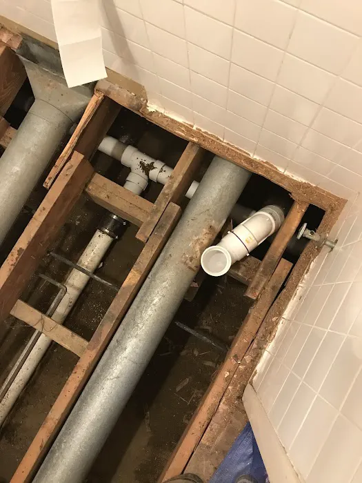Harry's Sewer Cleaning Picture 2