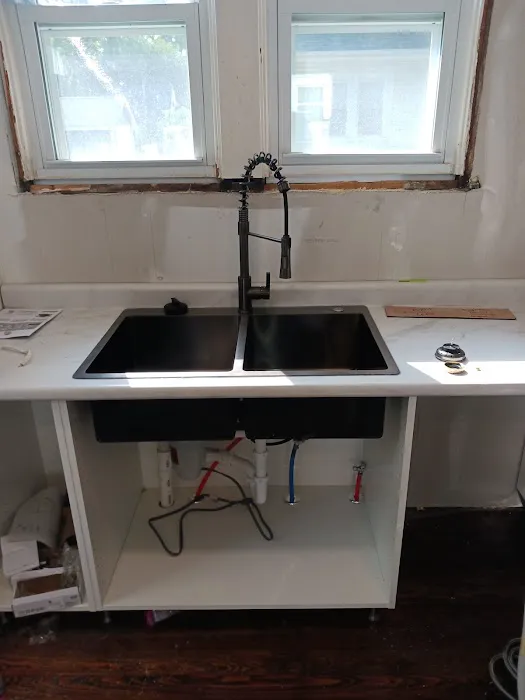 R&T Plumbing LLC Picture 10