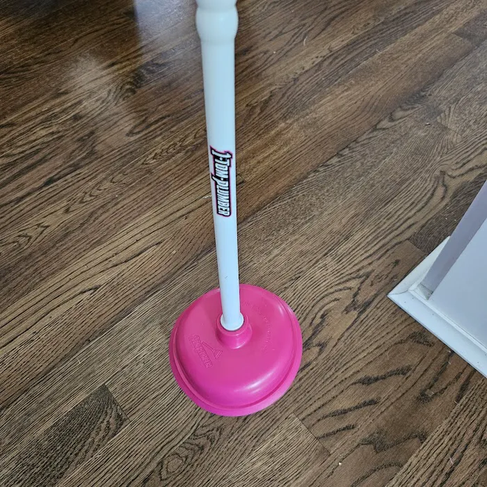 1-Tom-Plumber Picture 10