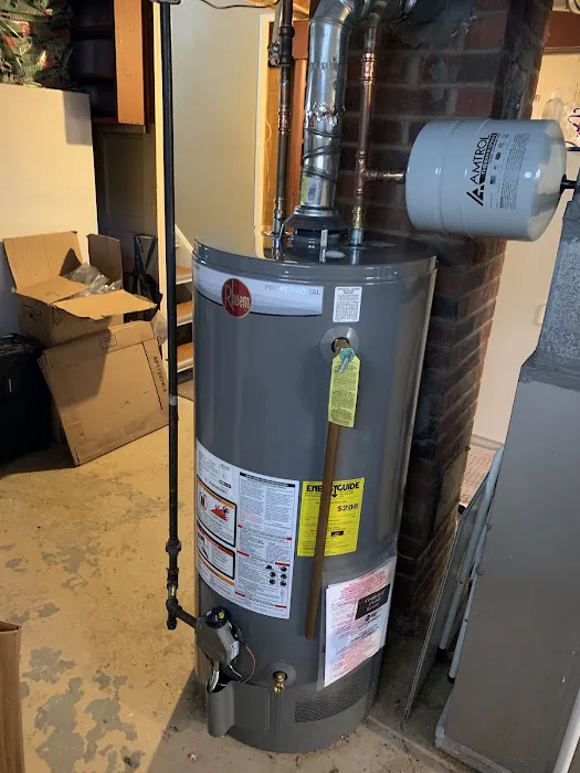 Hot Water Tanks LLC Picture 1