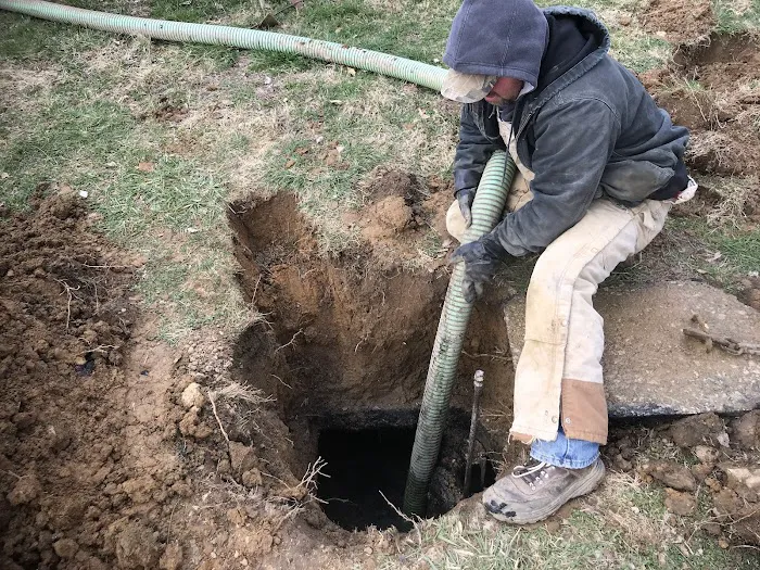 Hutchison Septic Tank Cleaners Picture 2