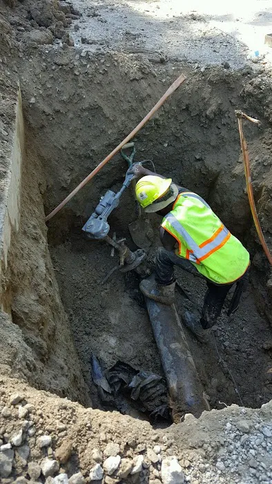 Waterworks Trenching and Plumbing Picture 3