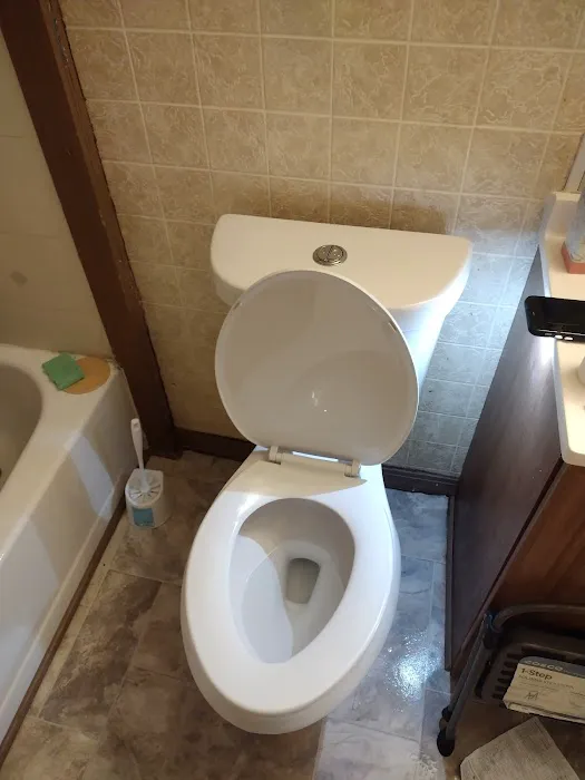 Hefty Plumb Home Repair Services Picture 2