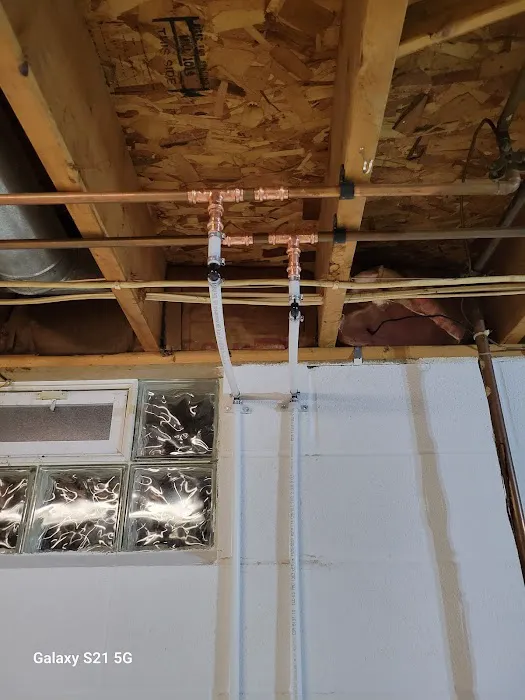 Hefty Plumb Home Repair Services Picture 1