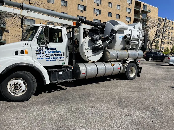 Sewer Cleaning Company Picture 1