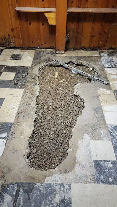 Modern Sewer Wayne Webster Picture 6