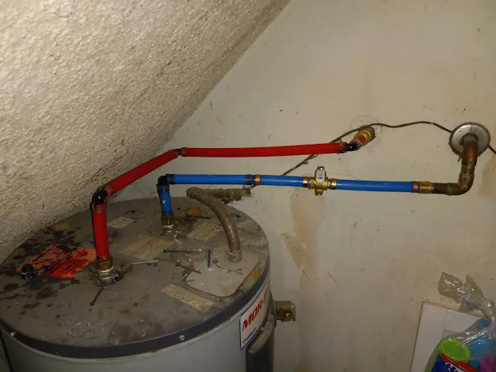 plumbing repairman Picture 6