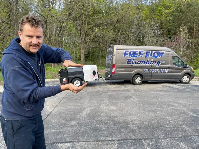 Free Flow Plumbing Picture 1
