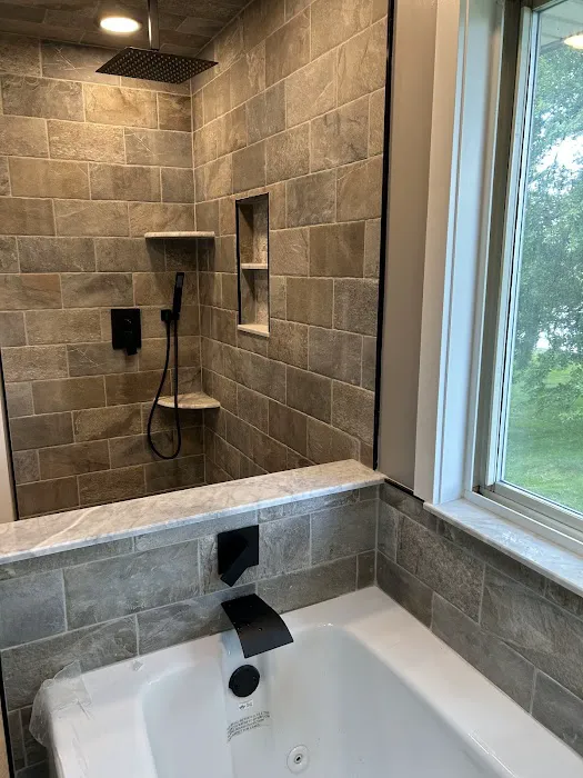 Professional Plumbing Picture 4