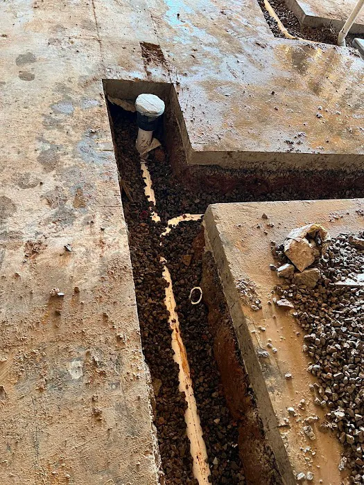 R & A Plumbing Services LLC Picture 3