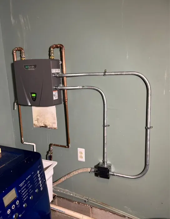 Golden Plumbing Picture 4