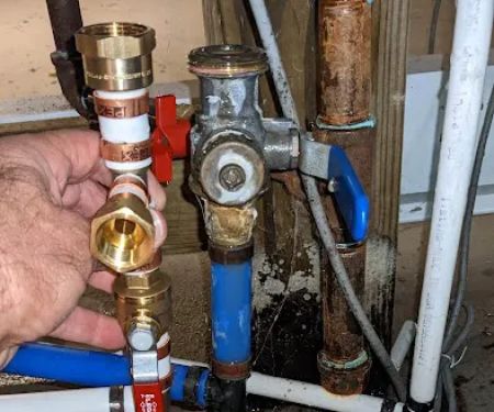 Mackinac Plumbing & Heating Co