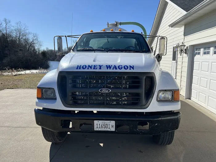 Elroy Huggins Septic Tank Services Picture 1