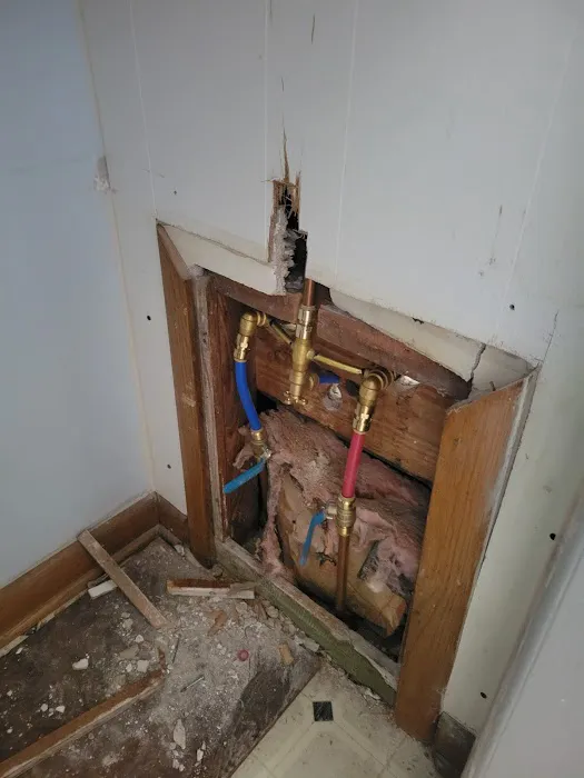 Dave's Plumbing Services Picture 3