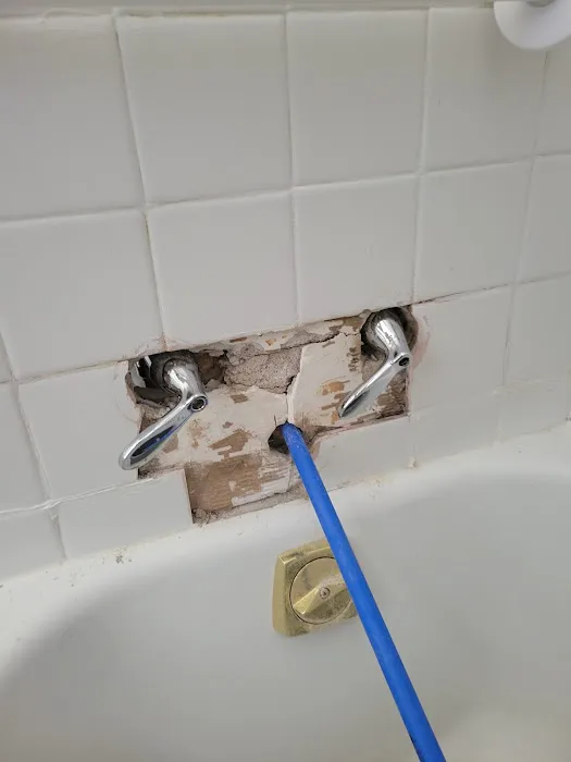 Dave's Plumbing Services Picture 2