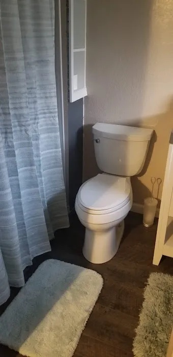 Darwyn's Plumbing Picture 2