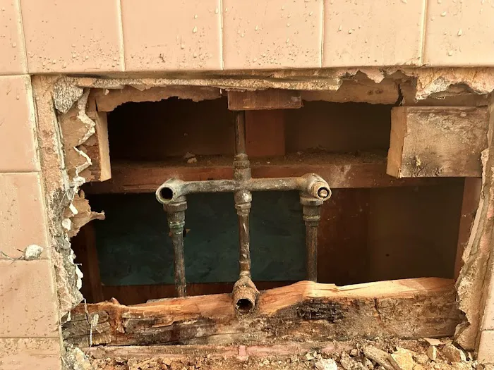 Darwyn's Plumbing Picture 10