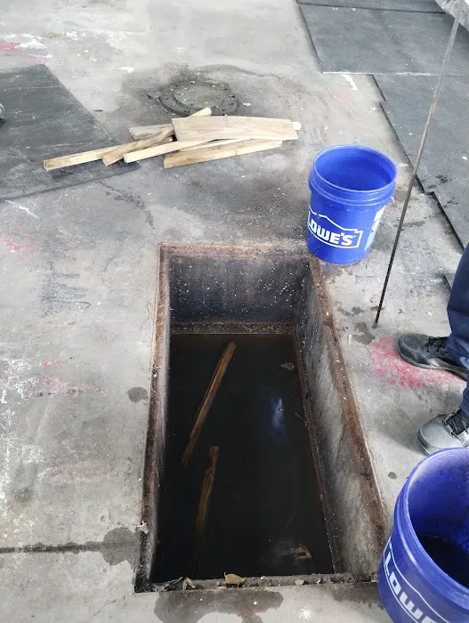 Frank's plumbing LLC Picture 1