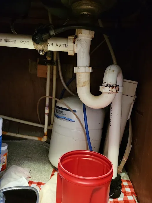 Righty Tighty Plumbing Picture 9