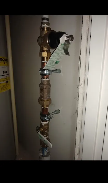 Bright-Shade Plumbing Picture 1