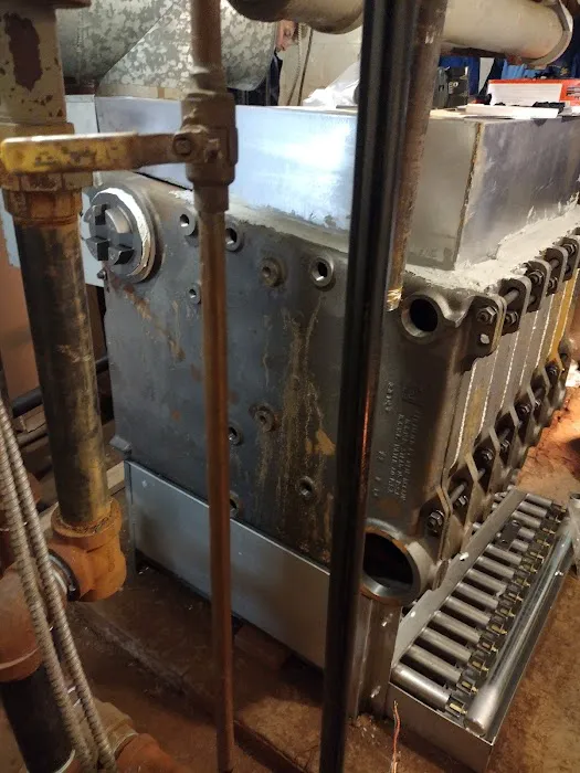 Sullivan Super Service Picture 10