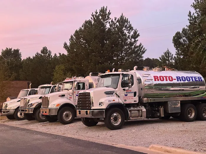 Roto-Rooter Plumbing and Water Cleanup Picture 4