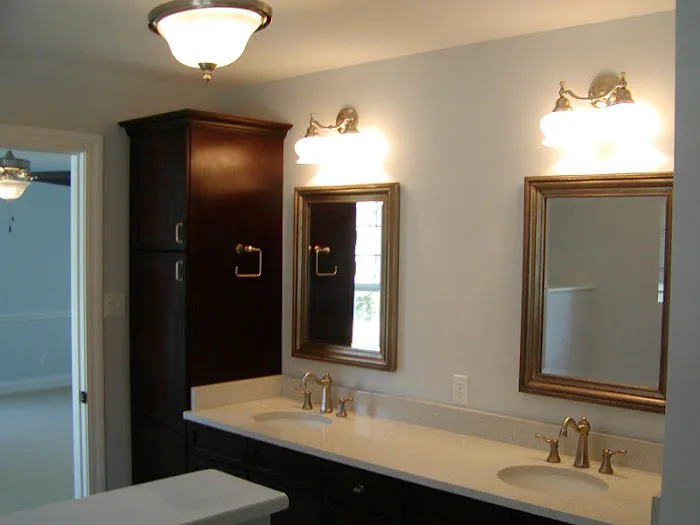 E&M Plumbing Co, Inc Picture 2