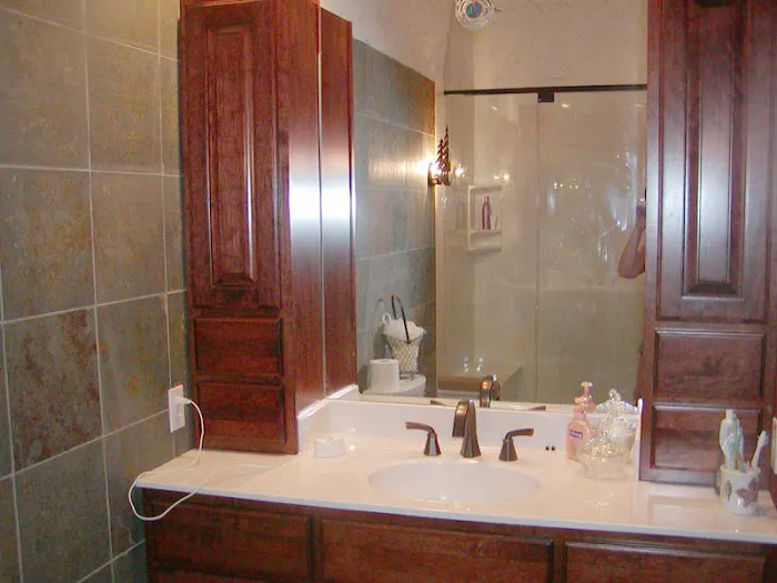 E&M Plumbing Co, Inc Picture 4