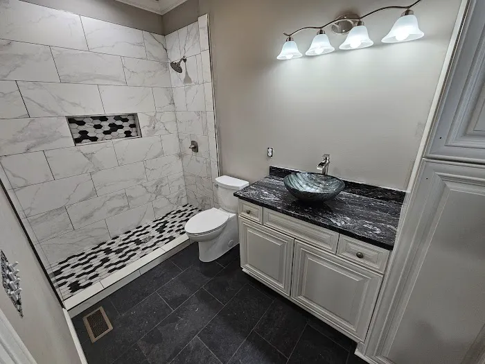 H&R Plumbing Services, LLC Picture 6