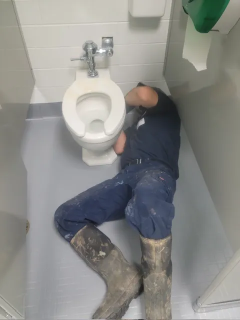 DownRight Plumbing LLC Picture 1