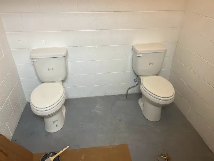 Pro Plumbers Picture 9