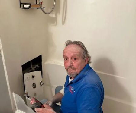 R & R Plumbing and Salem Rooter Inc