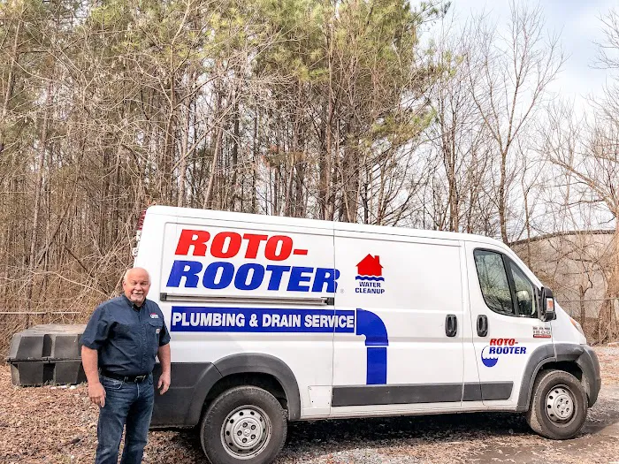 Roto-Rooter Plumbing & Water Cleanup Picture 2