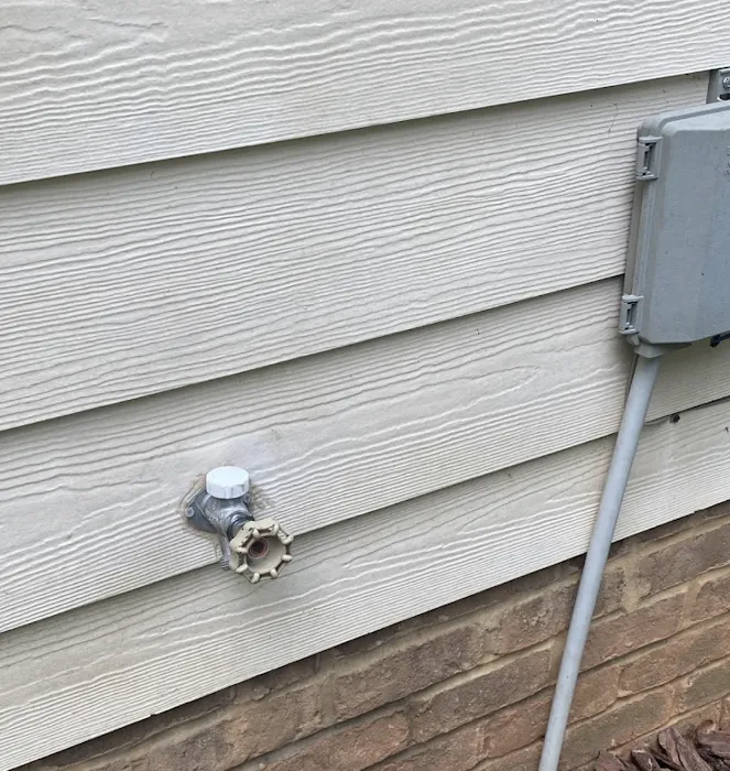 Dave's Plumbing Repair Picture 1