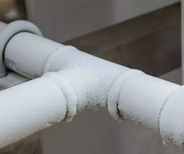 What Causes Frozen Pipes and How You Can Prevent It - Expert Tips