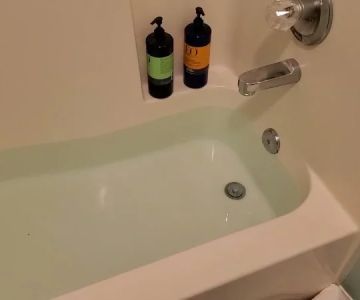 How to Repair a Broken Overflow Pipe in Tub