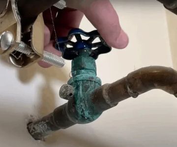 How to Replace a Broken Valve in a Water Line