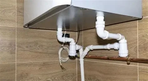 How to Repair a Condensation Issue on Cold Pipes