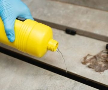 When to Use Chemical Drain Cleaners with Caution: Risks and Safe Alternatives