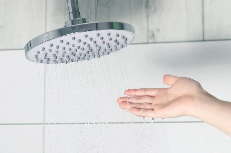 Why Your Shower Alternates Between Hot and Cold – Causes and Solutions