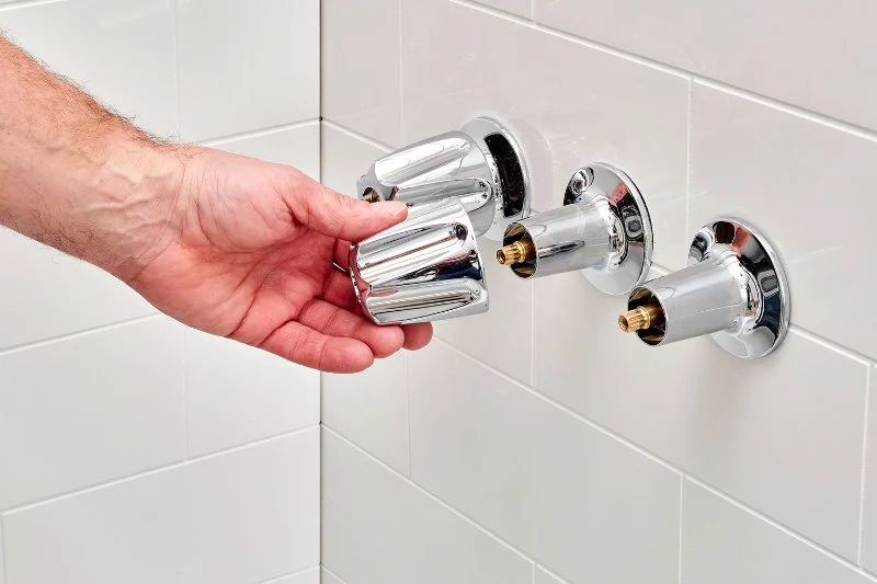 How to Replace a Leaky Shower Valve Step by Step: Easy Guide for Homeowners