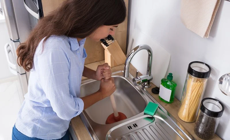 How to Unclog a Sink with a Drain Snake: A Quick and Effective Guide